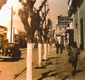 Década del ’40. Calle 3 de Febrero, entre Urquiza y Belgrano.